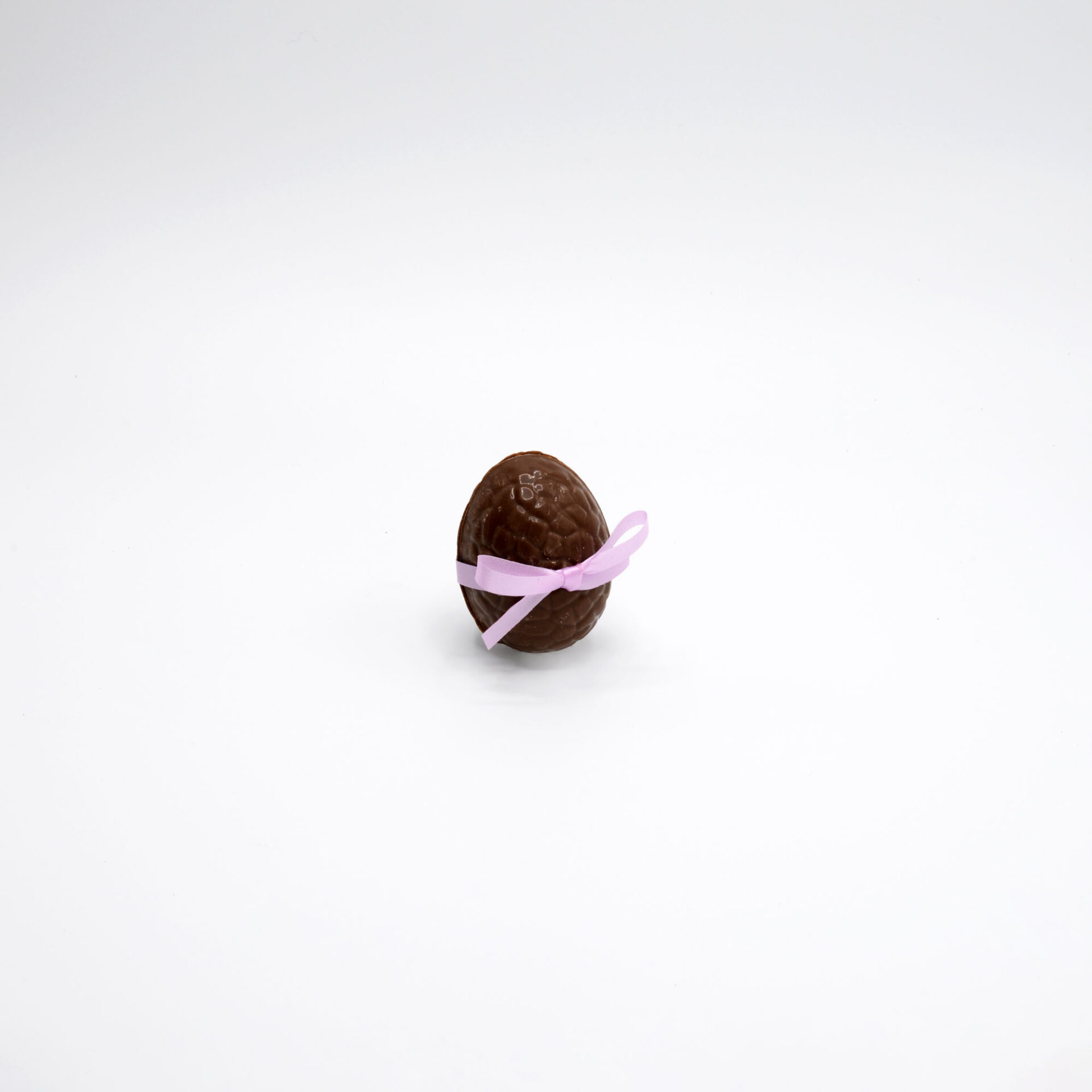 œuf de pâques chocolat au lait