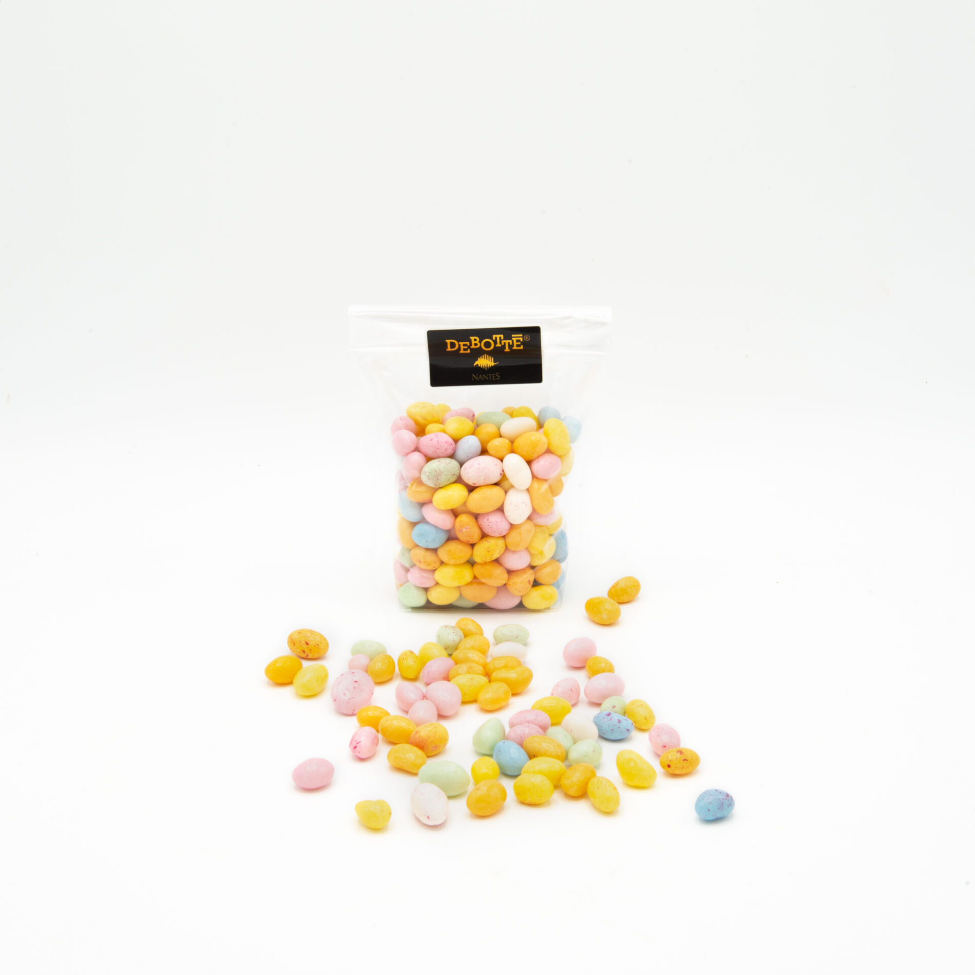 confiserie-petits-oeufs-liqueur-paques-sachet-200g-ouvert petits oeufs liqueur pour Pâques