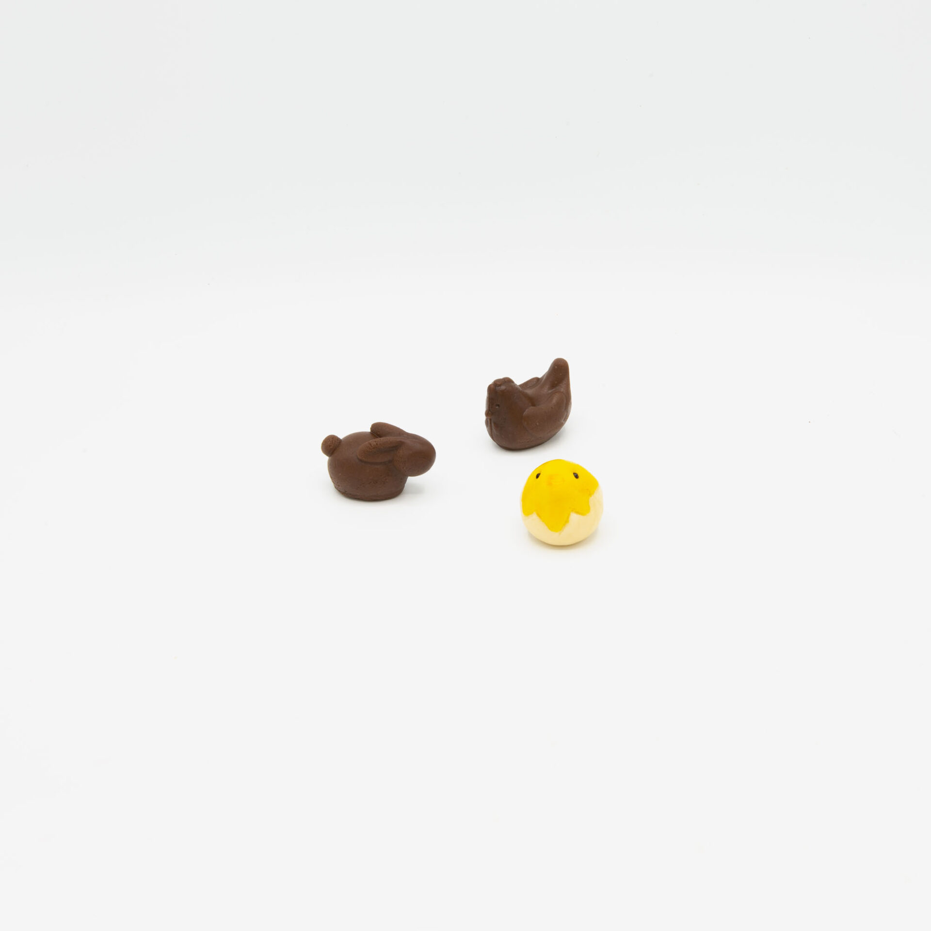 Bonbon pâques en pâte d'amandes