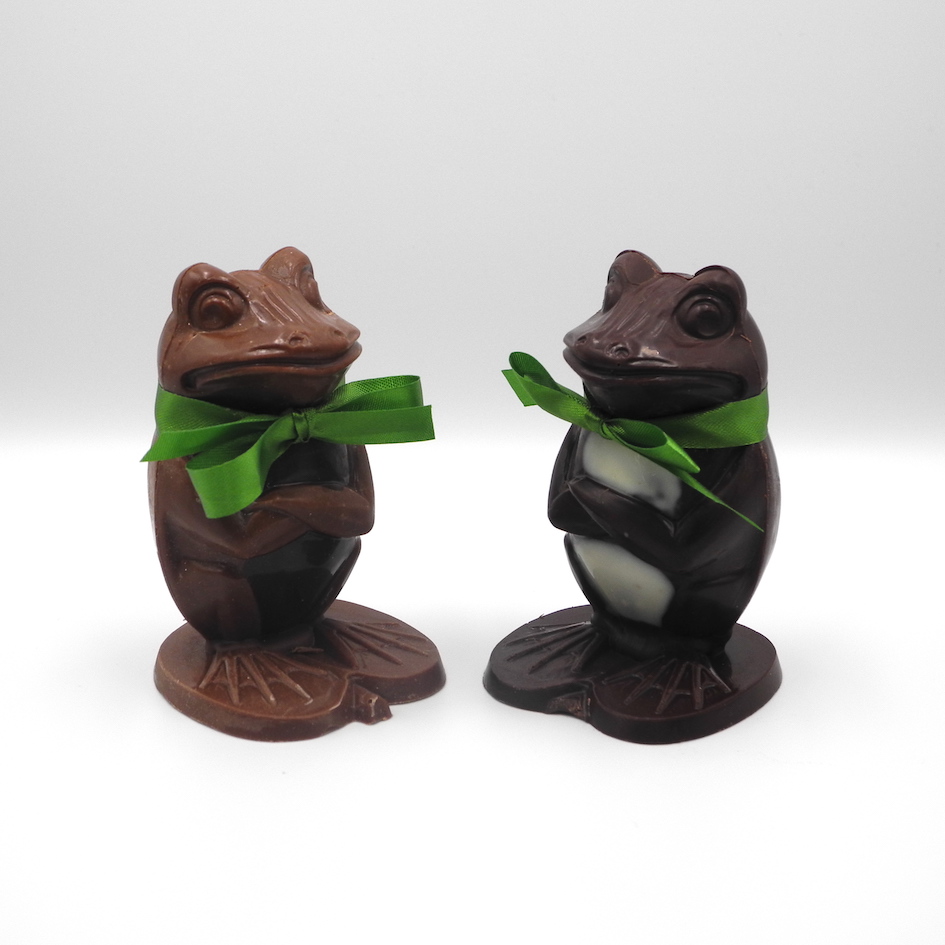 chocolat-premier-mai-grenouilles-noir-et-lait-web